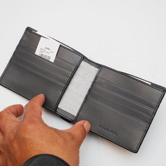 Michael Kors Men's Wallet 3 in 1 Box Set - Picture 4 of 7